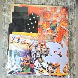 Halloween Scrapbooking /Journal Kit - Orange, Black, Purple * 100+ Pcs * Vintage
